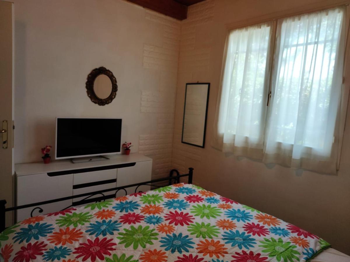Stellina Villa ลิโด ดิ โวลาโน ภายนอก รูปภาพ